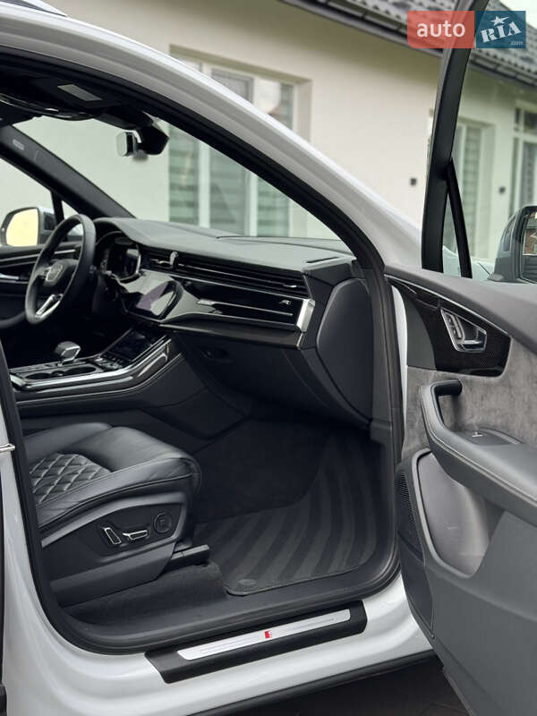 Позашляховик / Кросовер Audi SQ7 2021 в Івано-Франківську фото 20 Позашляховик / Кросовер Audi SQ7 2021 в Івано-Франківську