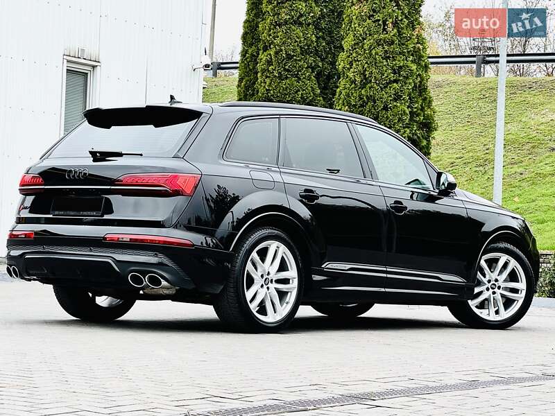 Позашляховик / Кросовер Audi SQ7 2019 в Дніпрі