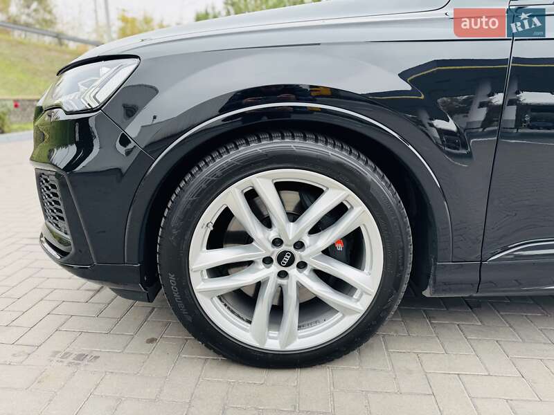 Позашляховик / Кросовер Audi SQ7 2019 в Дніпрі