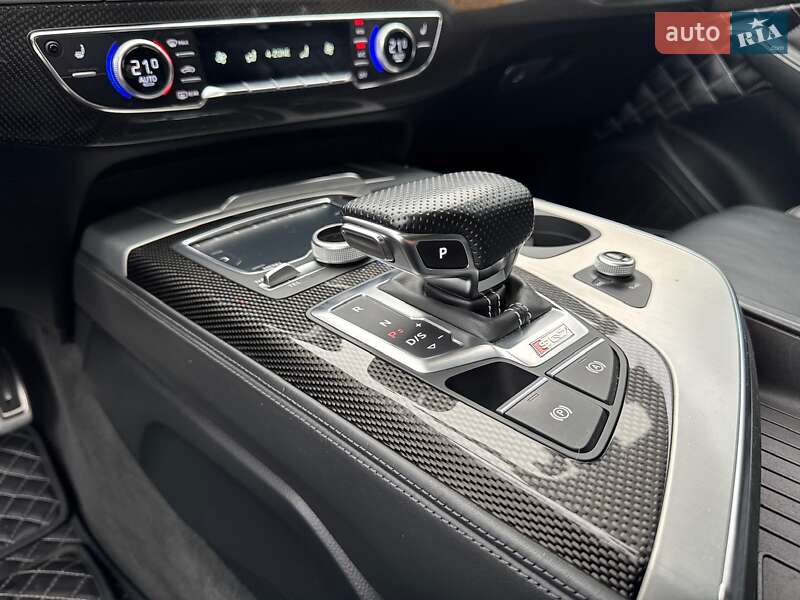 Позашляховик / Кросовер Audi SQ7 2017 в Києві фото 59 Позашляховик / Кросовер Audi SQ7 2017 в Києві