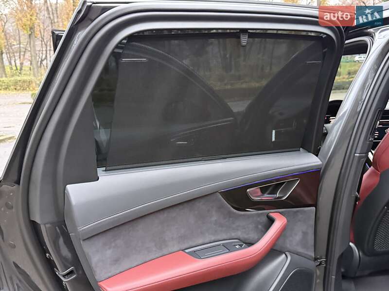 Позашляховик / Кросовер Audi SQ7 2024 в Києві