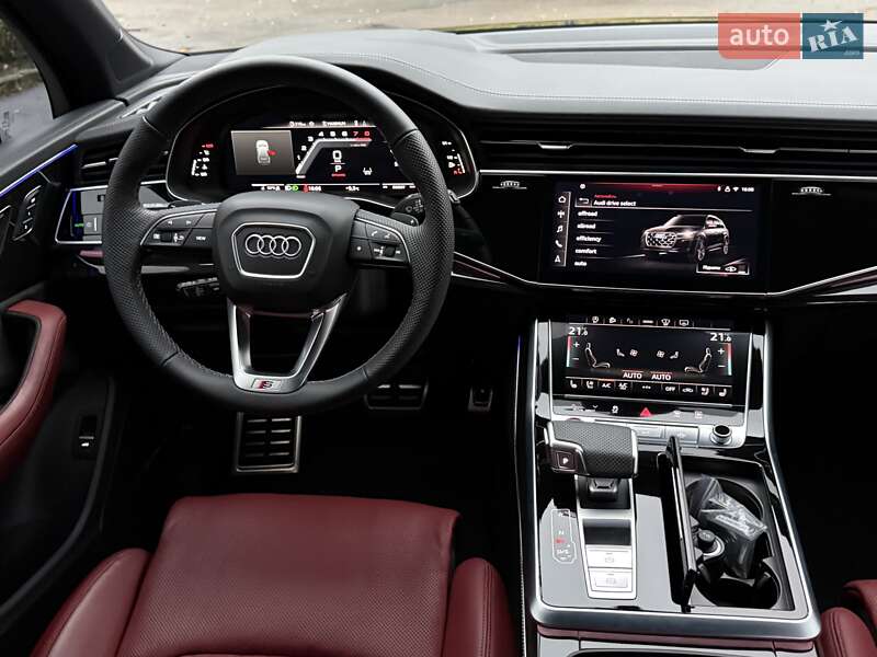 Позашляховик / Кросовер Audi SQ7 2024 в Києві
