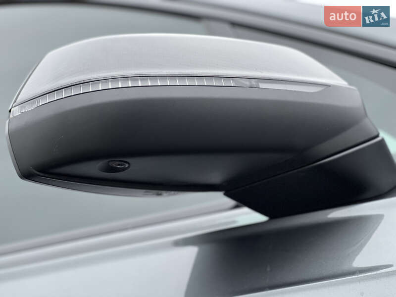 Внедорожник / Кроссовер Audi SQ7 2018 в Киеве фото 15 Внедорожник / Кроссовер Audi SQ7 2018 в Киеве