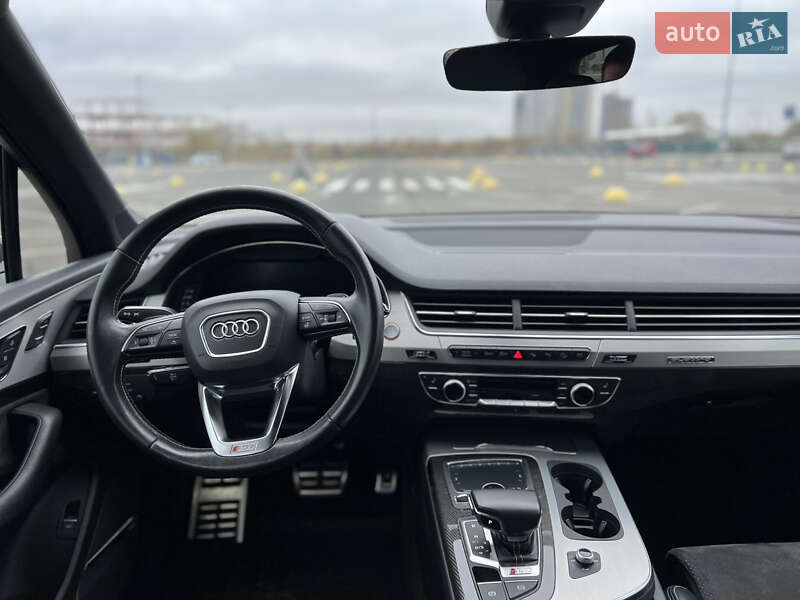 Внедорожник / Кроссовер Audi SQ7 2018 в Киеве фото 18 Внедорожник / Кроссовер Audi SQ7 2018 в Киеве