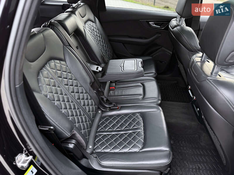 Внедорожник / Кроссовер Audi SQ7 2018 в Черновцах фото 46 Внедорожник / Кроссовер Audi SQ7 2018 в Черновцах