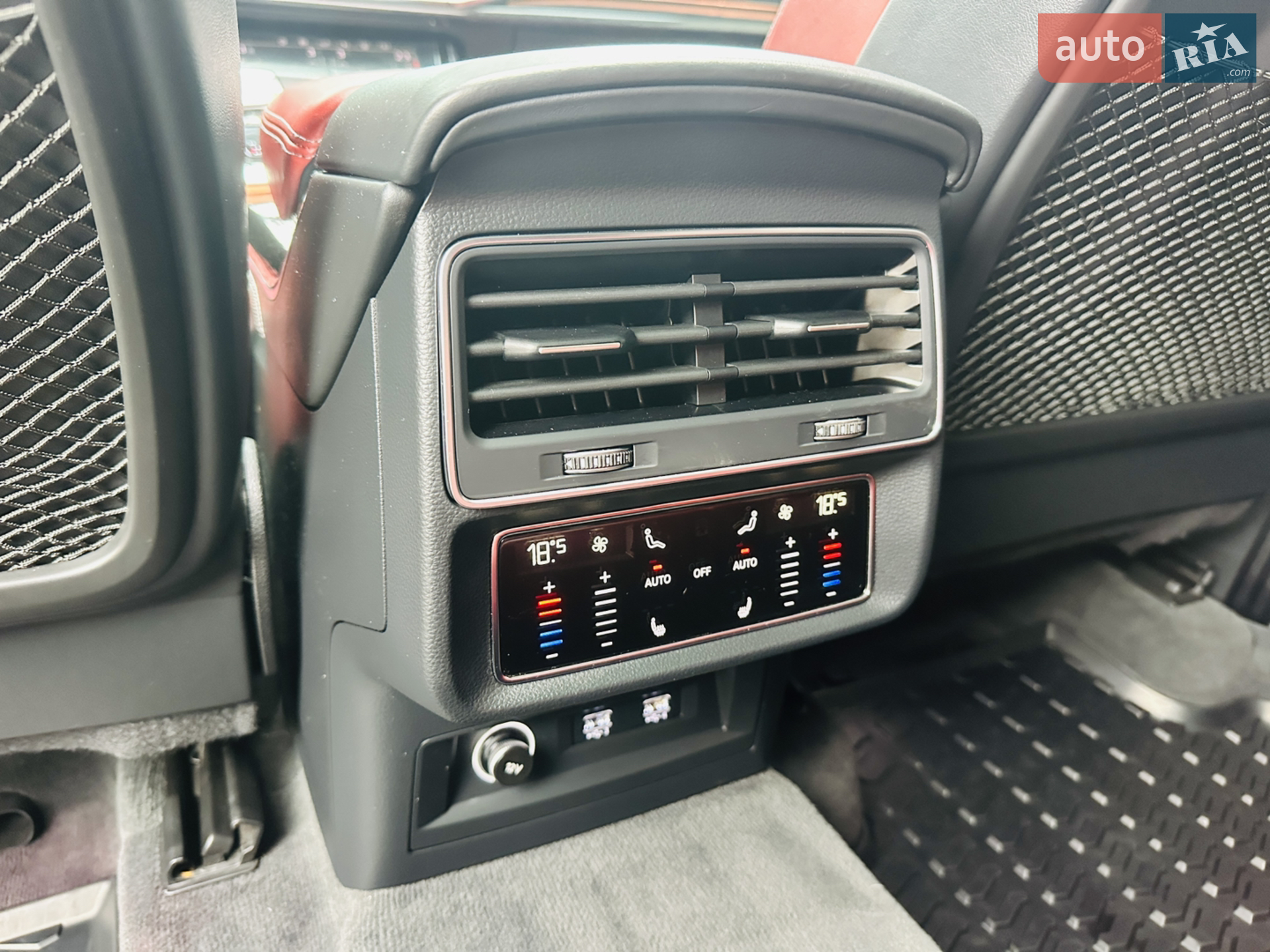 2020 Audi SQ7 - мініатюра 23