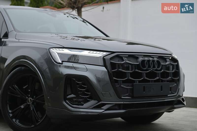Внедорожник / Кроссовер Audi SQ7 2024 в Одессе