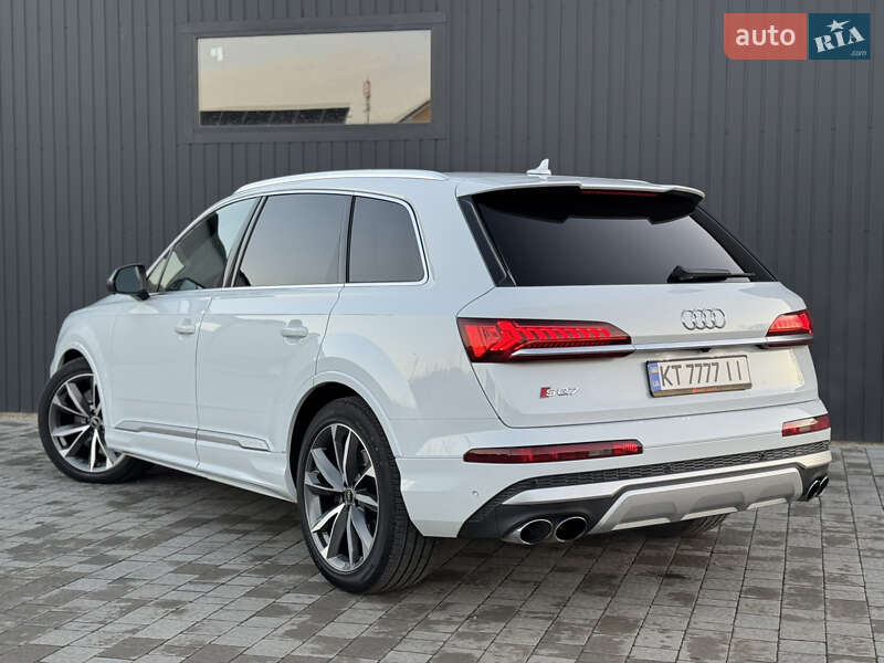 Внедорожник / Кроссовер Audi SQ7 2021 в Ивано-Франковске