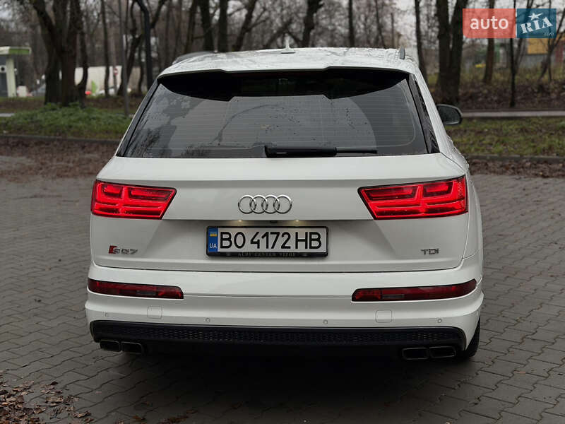 Внедорожник / Кроссовер Audi SQ7 2017 в Киеве фото 7 Внедорожник / Кроссовер Audi SQ7 2017 в Киеве