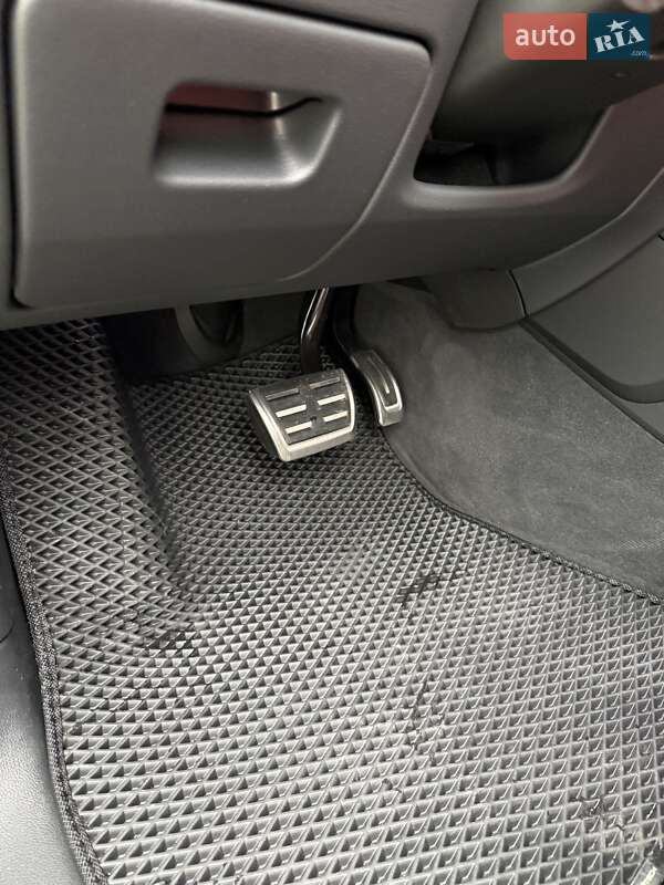 Внедорожник / Кроссовер Audi SQ7 2022 в Одессе фото 16 Внедорожник / Кроссовер Audi SQ7 2022 в Одессе