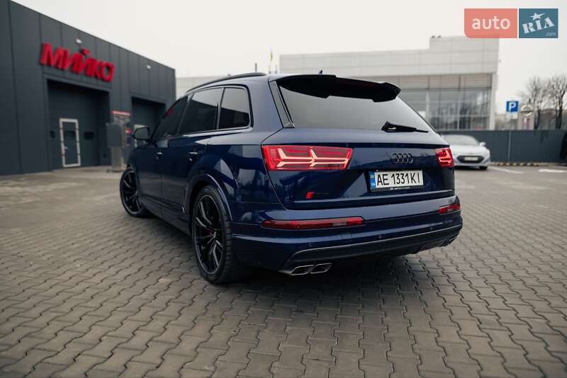 Внедорожник / Кроссовер Audi SQ7 2019 в Кривом Роге
