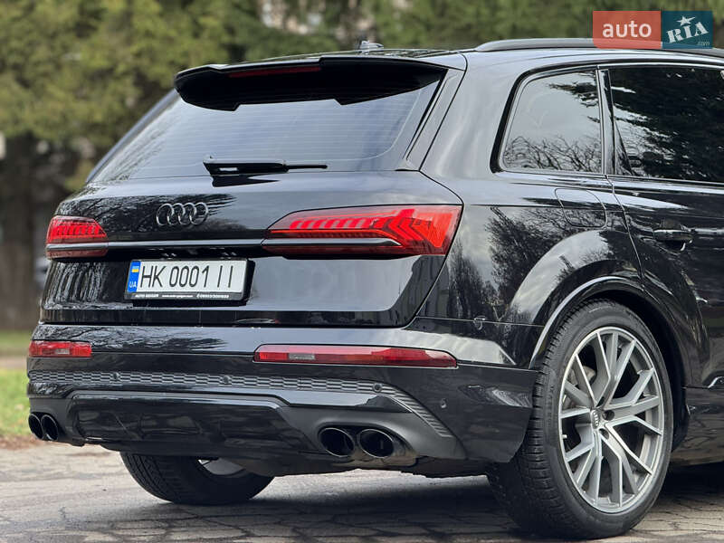 Внедорожник / Кроссовер Audi SQ7 2019 в Ровно