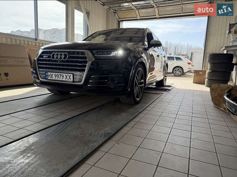 2018 Audi SQ7, VIN WAUZZZ4M6JD034191:plate — фото 1 (autoria)