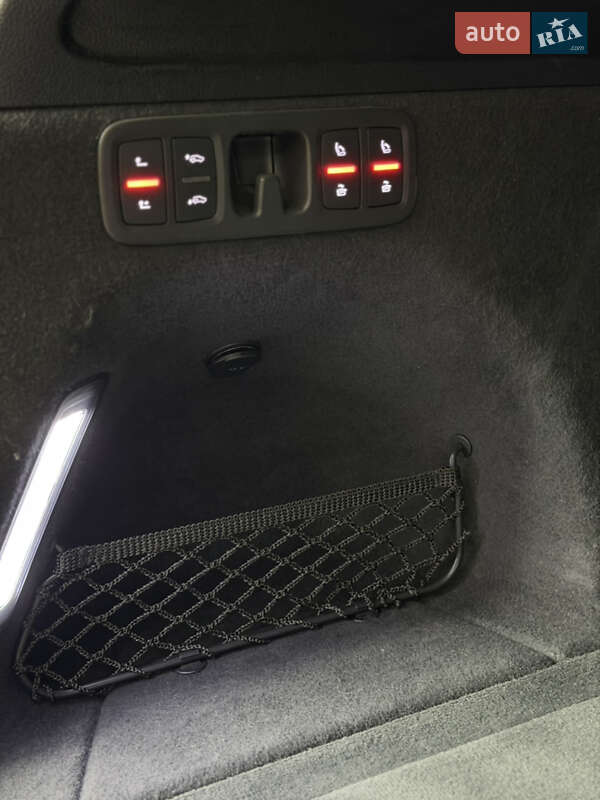 Позашляховик / Кросовер Audi SQ7 2018 в Хмельницькому фото 41 Позашляховик / Кросовер Audi SQ7 2018 в Хмельницькому