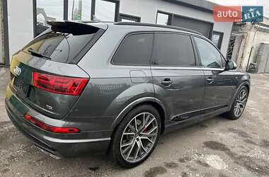 Позашляховик / Кросовер Audi SQ7 2017 в Вінниці