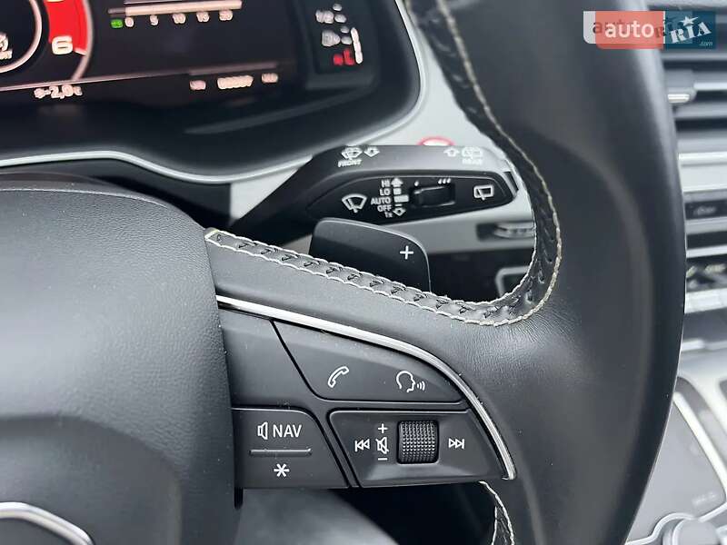 Позашляховик / Кросовер Audi SQ7 2017 в Вінниці