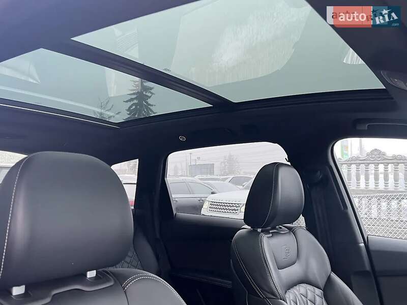 Позашляховик / Кросовер Audi SQ7 2017 в Вінниці