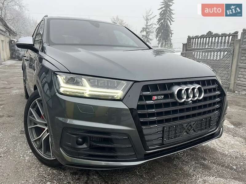 Позашляховик / Кросовер Audi SQ7 2017 в Вінниці