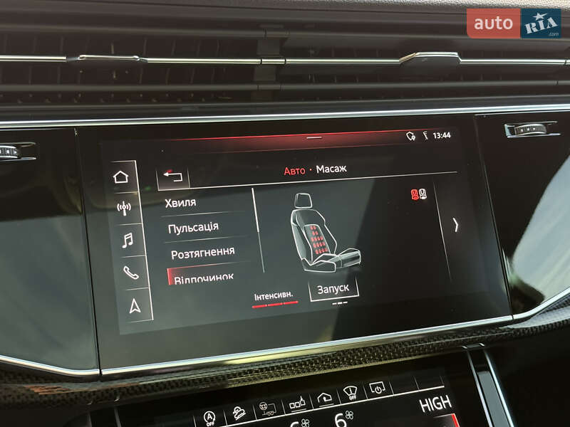 Внедорожник / Кроссовер Audi SQ7 2020 в Киеве