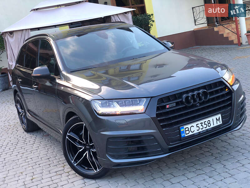 Внедорожник / Кроссовер Audi SQ7 2017 в Трускавце
