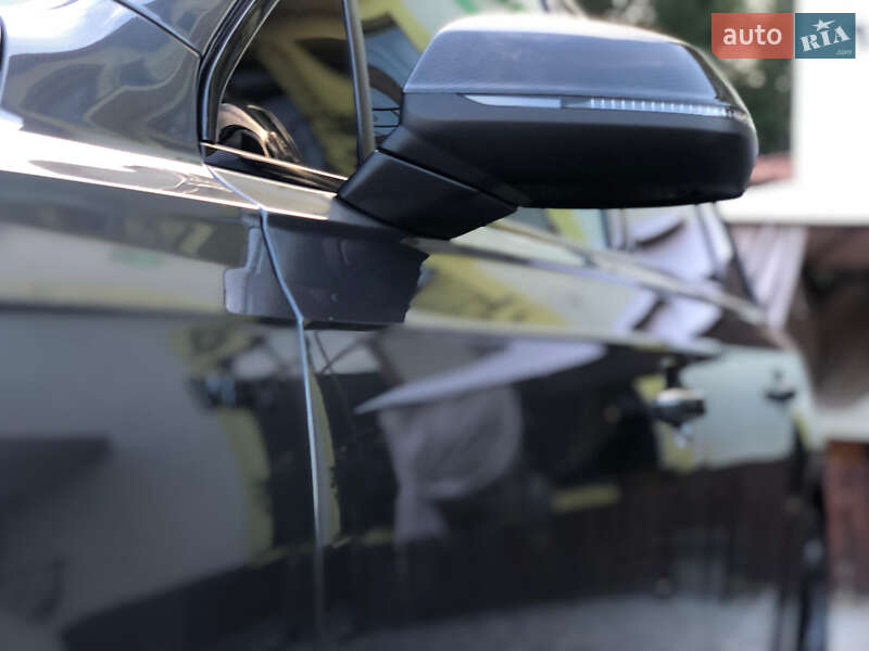 Внедорожник / Кроссовер Audi SQ7 2017 в Трускавце