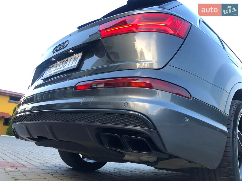 Внедорожник / Кроссовер Audi SQ7 2017 в Трускавце