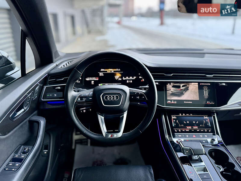 Внедорожник / Кроссовер Audi SQ7 2020 в Киеве