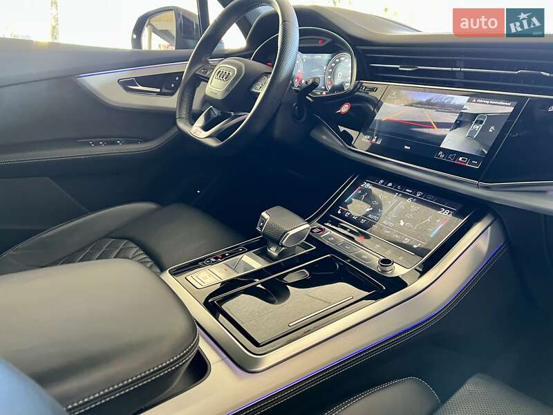 Внедорожник / Кроссовер Audi SQ7 2021 в Киеве фото 15 Внедорожник / Кроссовер Audi SQ7 2021 в Киеве