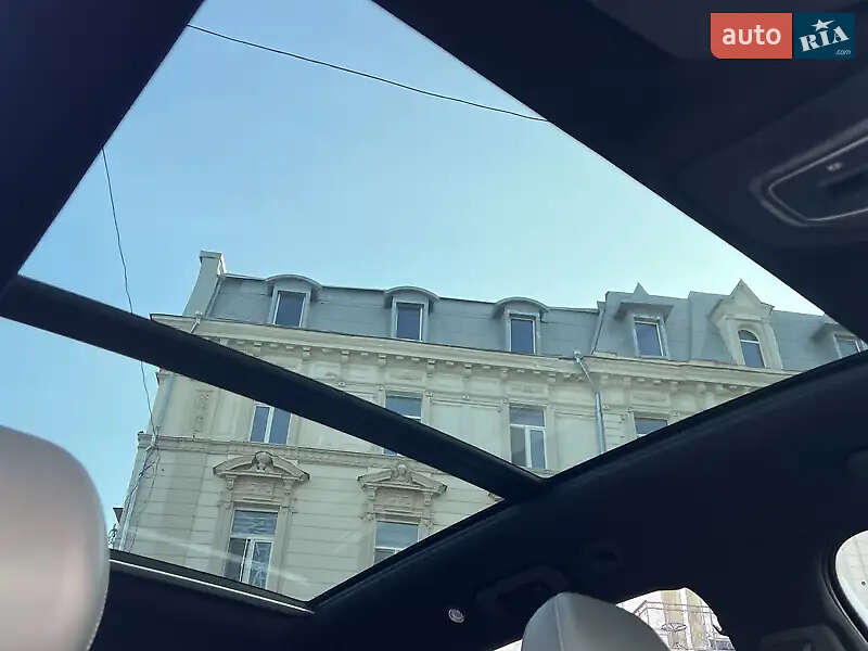 Позашляховик / Кросовер Audi SQ7 2017 в Києві