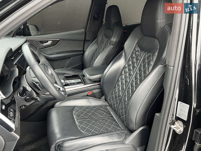 Внедорожник / Кроссовер Audi SQ7 2023 в Львове