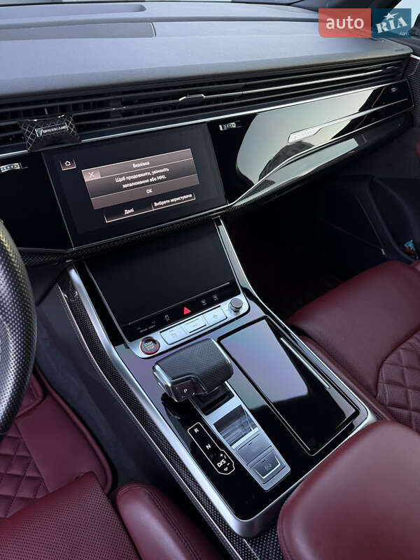Позашляховик / Кросовер Audi SQ7 2021 в Києві