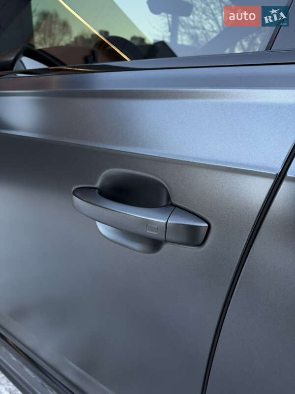 Позашляховик / Кросовер Audi SQ7 2021 в Києві