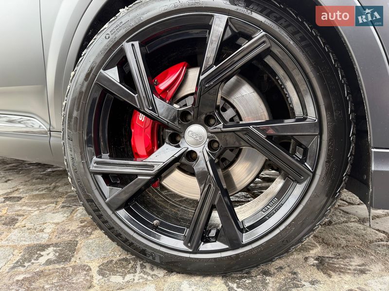 Позашляховик / Кросовер Audi SQ7 2018 в Києві