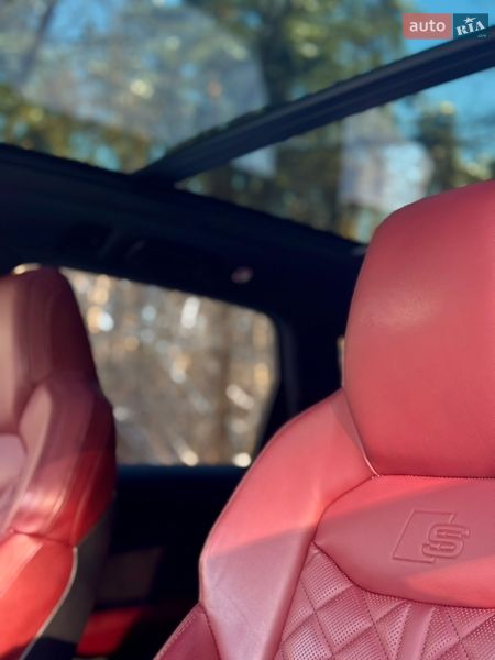 Позашляховик / Кросовер Audi SQ7 2023 в Києві