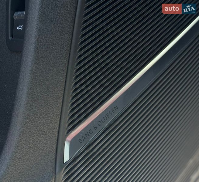 Позашляховик / Кросовер Audi SQ7 2023 в Києві