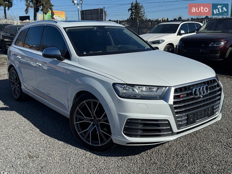 Внедорожник / Кроссовер Audi SQ7 2017 в Тернополе