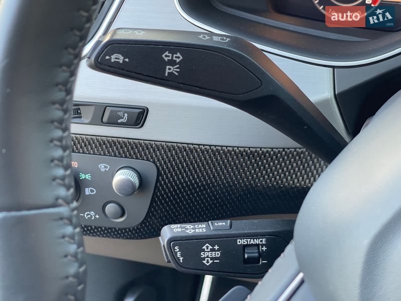 Позашляховик / Кросовер Audi SQ7 2017 в Києві