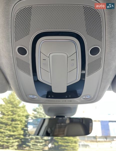 Позашляховик / Кросовер Audi SQ7 2017 в Києві