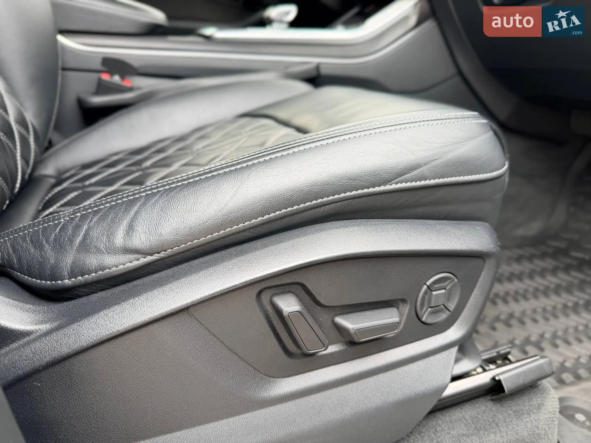 2019 Audi SQ7 - мініатюра 49
