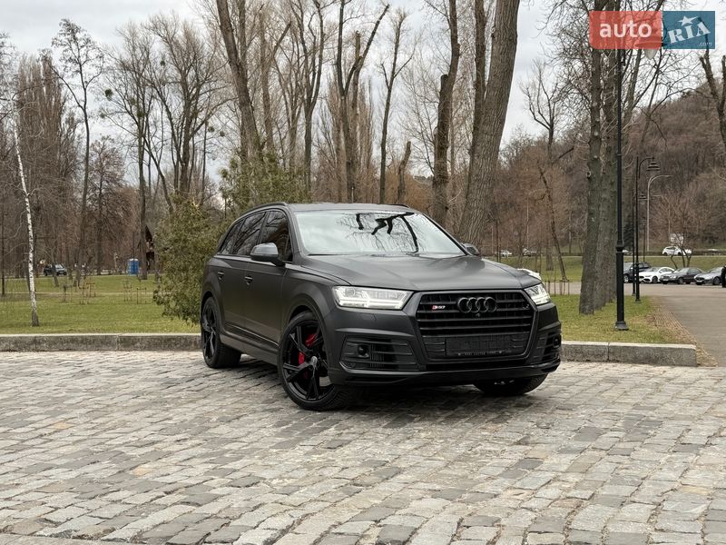 Внедорожник / Кроссовер Audi SQ7 2018 в Киеве