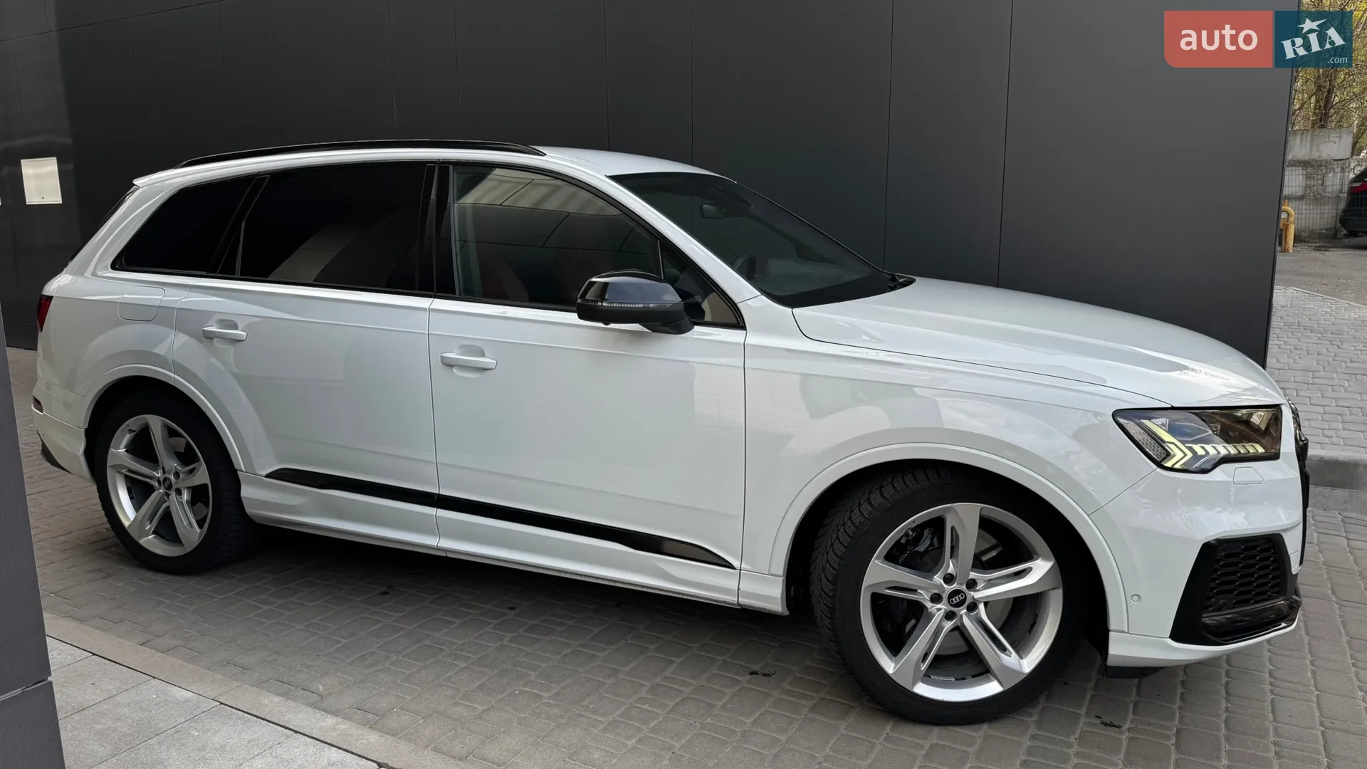 2021 Audi SQ7 - мініатюра 4
