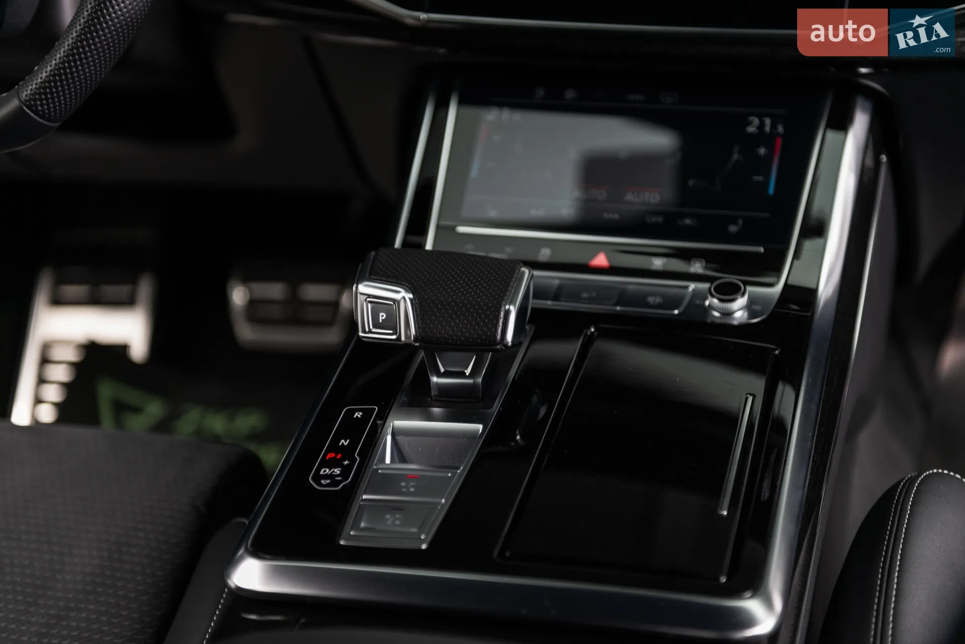 2023 Audi SQ7 - мініатюра 24
