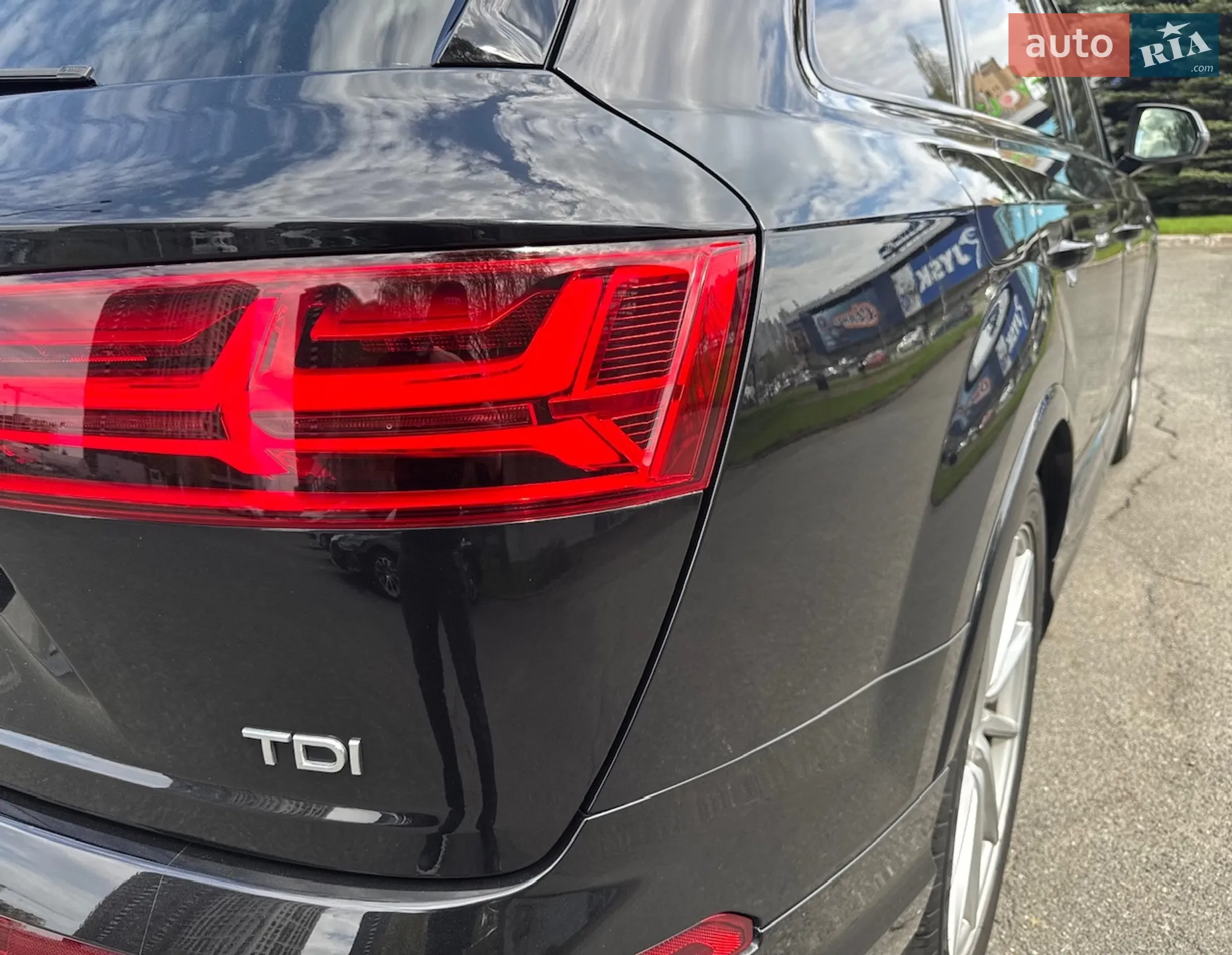 2017 Audi SQ7 - мініатюра 15