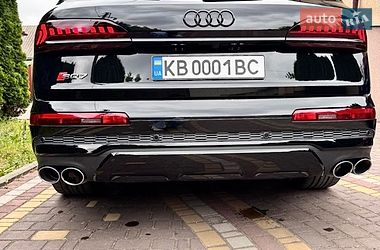 Внедорожник / Кроссовер Audi SQ7 2021 в Баре