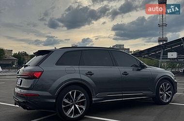 Внедорожник / Кроссовер Audi SQ7 2023 в Киеве