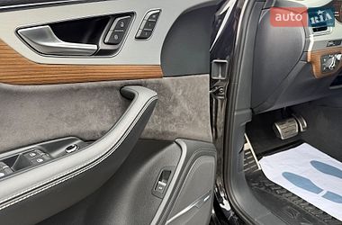 Внедорожник / Кроссовер Audi SQ7 2018 в Киеве