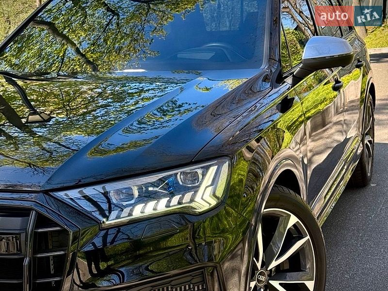 Внедорожник / Кроссовер Audi SQ7 2023 в Киеве