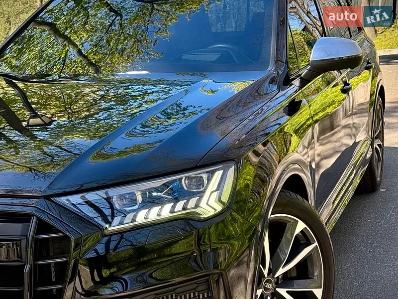 Audi SQ7 2023