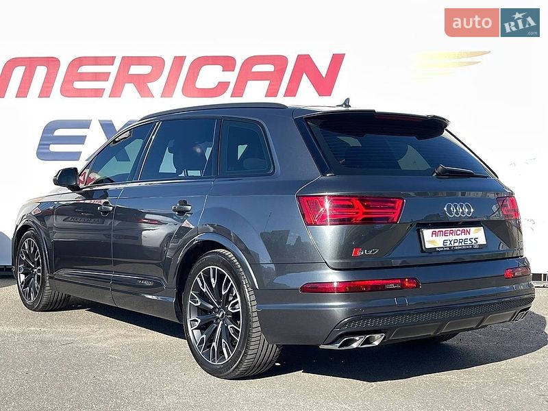 Внедорожник / Кроссовер Audi SQ7 2018 в Киеве