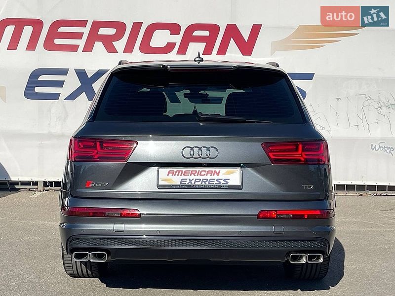 Внедорожник / Кроссовер Audi SQ7 2018 в Киеве